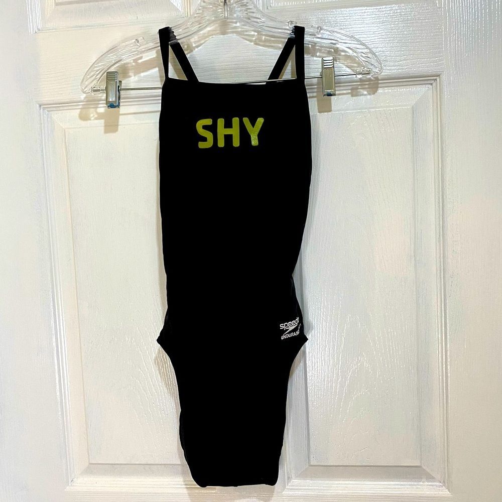 Speedo Endurance black one piece swimsuit Shy 30